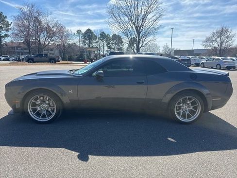 Used 2020 Dodge Challenger R/T Scat Pack image 2