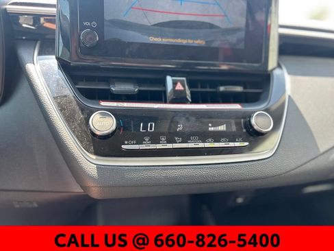 Used 2025 Toyota Corolla LE FWD image 16
