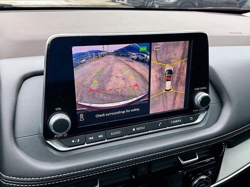 Used 2021 Nissan Rogue SV w/ Premium Package image 26