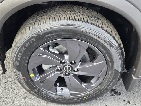 New 2026 Nissan Rogue SV image 12