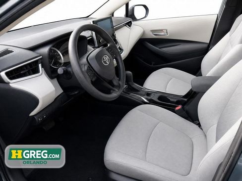 Used 2020 Toyota Corolla LE FWD image 7