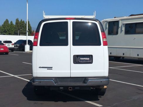 Used 2014 Chevrolet Express 3500 LT w/ LT Preferred Equipment Group RWD image 7