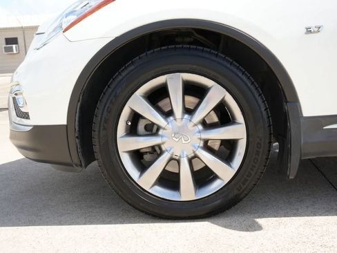 Used 2016 INFINITI QX50 2WD w/ Premium Plus Package image 25