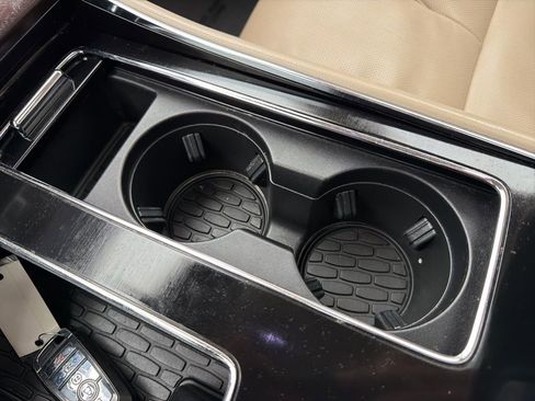 Used 2023 Lincoln Aviator Reserve w/ Equipment Group 201A image 35