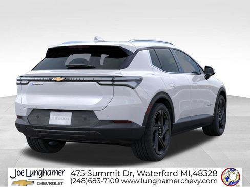 New 2026 Chevrolet Equinox EV LT w/ Convenience Package II FWD image 4