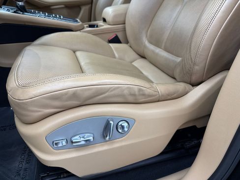 Used 2018 Porsche Macan S AWD/4WD image 34