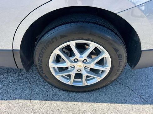 Used 2024 Chevrolet Equinox LS w/ LS Convenience Package FWD image 40