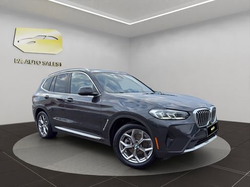 Used 2022 BMW X3 xDrive30i w/ Premium Package 2 (ZPA) image 1