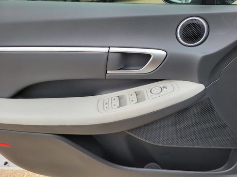 New 2026 Hyundai Sonata SEL FWD image 14