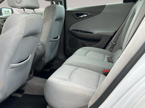 Used 2020 Chevrolet Malibu LS FWD image 11