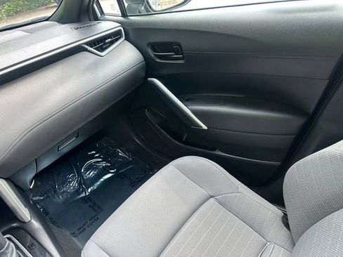 Used 2024 Toyota Corolla Cross AWD Hybrid image 21