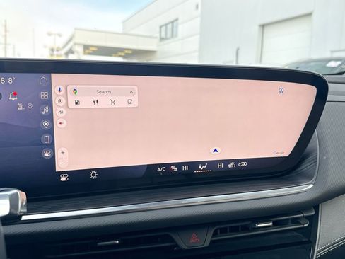 Certified 2025 Buick Envision Preferred image 14