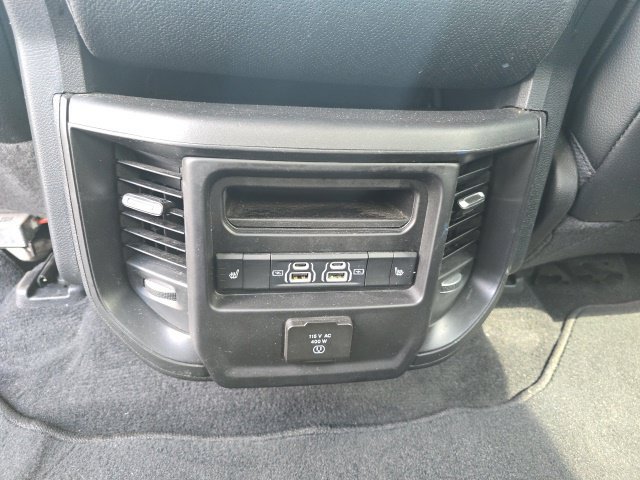 Used 2025 RAM 1500 Laramie AWD/4WD image 24