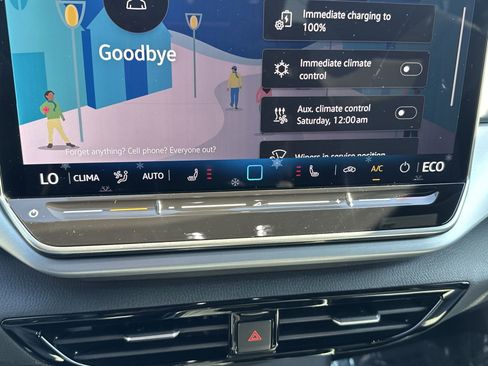 Used 2025 Volkswagen ID.4 Pro image 17