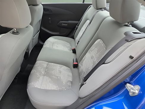 Used 2017 Chevrolet Sonic LS image 15