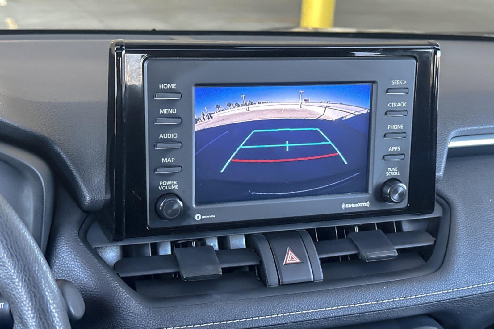 Certified 2022 Toyota RAV4 XLE w/ Convenience Package AWD/4WD image 18