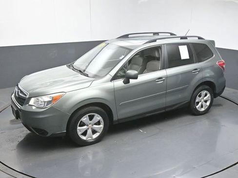 Used 2015 Subaru Forester 2.5i Limited image 43