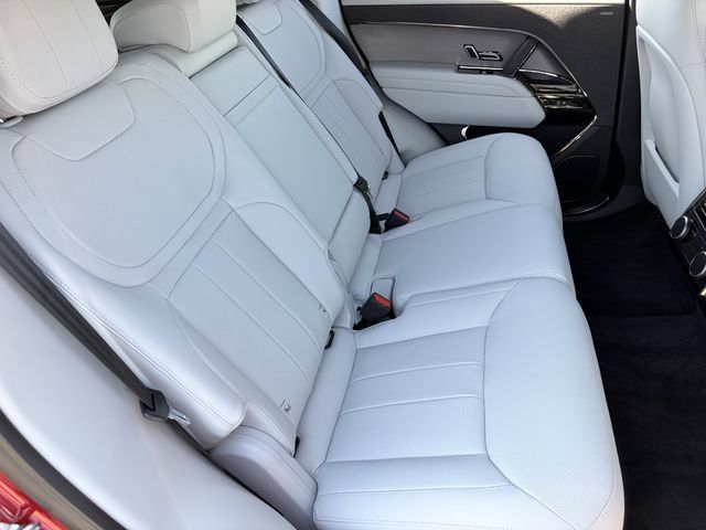 New 2026 Land Rover Range Rover Sport SE AWD/4WD image 12