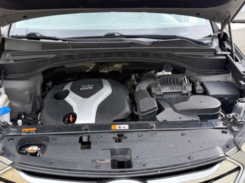 Used 2015 Hyundai Santa Fe Sport w/ Option Group 02 FWD image 37