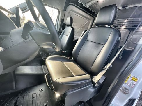 New 2026 Ford Transit 250 148 Medium Roof image 13