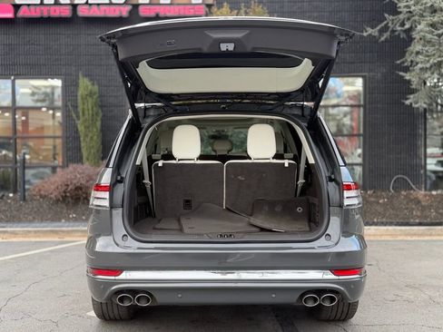 Used 2023 Lincoln Aviator Black Label w/ Dynamic Handling Package image 17