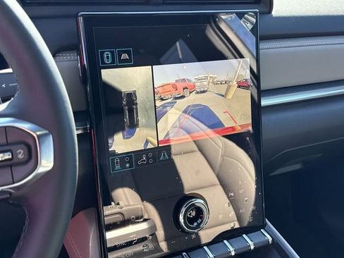 New 2026 GMC Terrain Elevation w/ Elevation Premium Package image 19