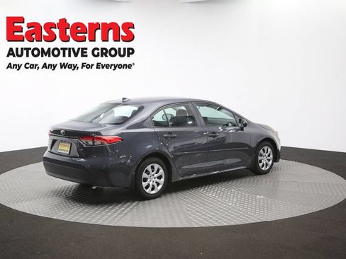 Used 2025 Toyota Corolla LE FWD image 40