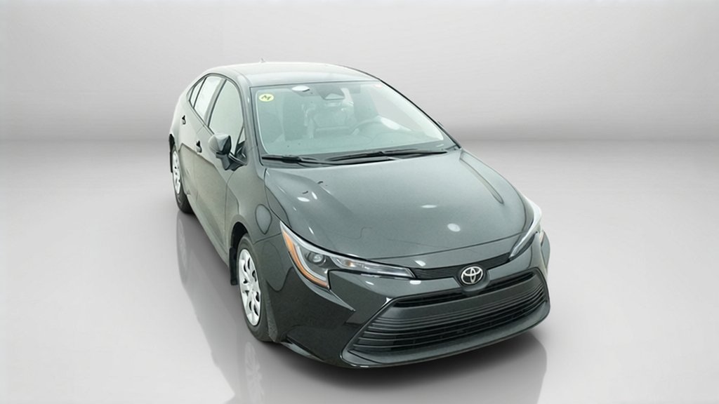 New 2027 Toyota Corolla LE FWD image 4