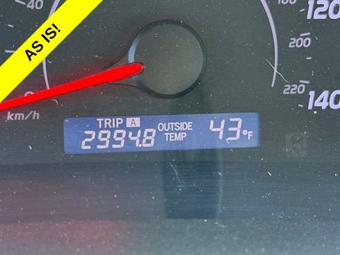 Used 2010 Toyota Camry LE image 21