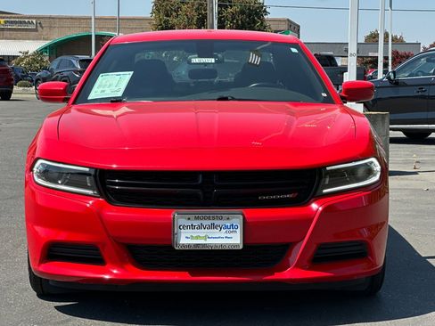 Certified 2022 Dodge Charger SXT image 9