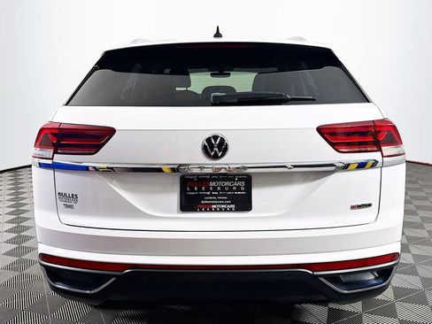 Used 2020 Volkswagen Atlas Cross Sport SE AWD/4WD image 6