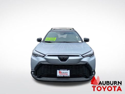 Used 2024 Toyota Corolla Cross AWD Hybrid w/ Convenience Package image 2