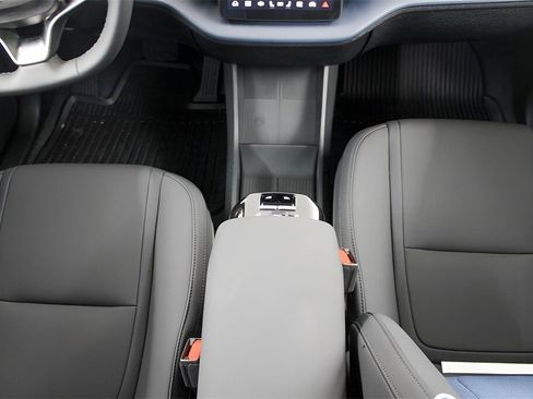 New 2026 Volvo EX30 Plus image 18