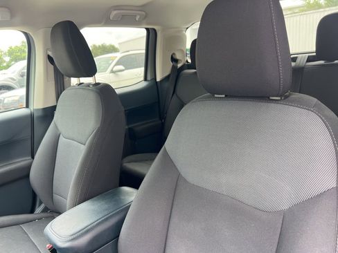Used 2023 Ford Maverick XL FWD image 10