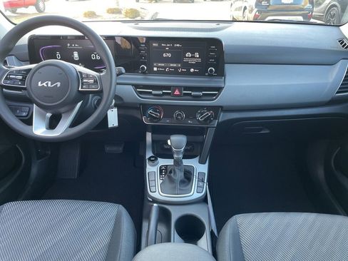 New 2026 Kia Seltos LX image 11