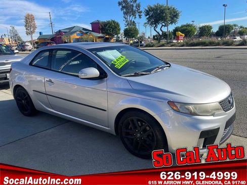 Used 2010 Kia Forte Koup SX w/ Leather Pkg image 1