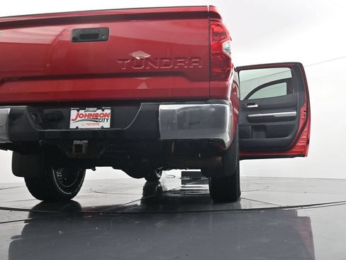 Used 2015 Toyota Tundra SR5 w/ TRD Off Road Package AWD/4WD image 41