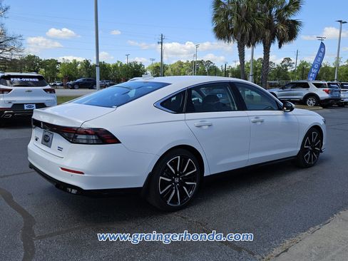 New 2026 Honda Accord Touring image 5