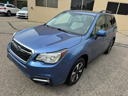 Used 2017 Subaru Forester 2.5i Premium AWD/4WD image 14