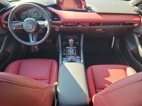 New 2026 MAZDA MAZDA3 Hatchback w/Premium Plus Pkg image 2