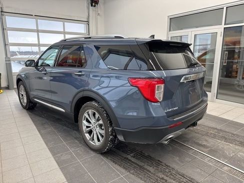 Used 2021 Ford Explorer Limited w/ Equipment Group 301A image 4