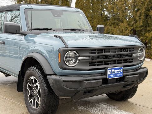 Used 2023 Ford Bronco 4-Door image 2