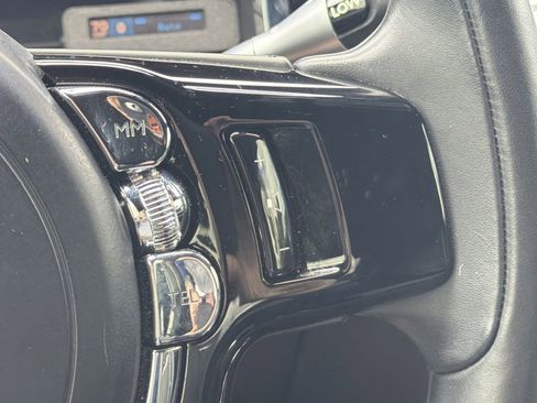 Used 2020 Rolls-Royce Wraith RWD image 30