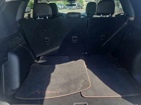 Certified 2022 Ford Escape SEL w/ SEL Stealth AWD Package image 9