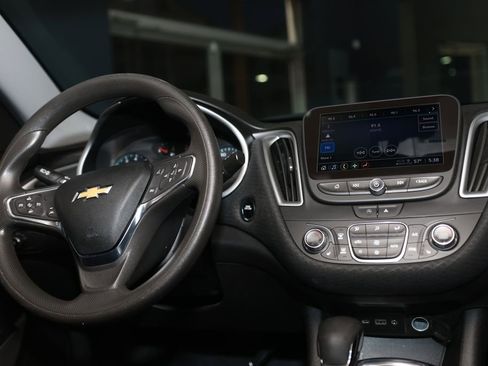 Used 2023 Chevrolet Malibu LT image 20