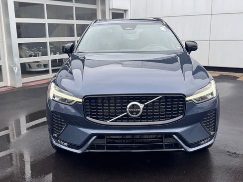 Used 2023 Volvo XC60 B5 Plus AWD/4WD image 7