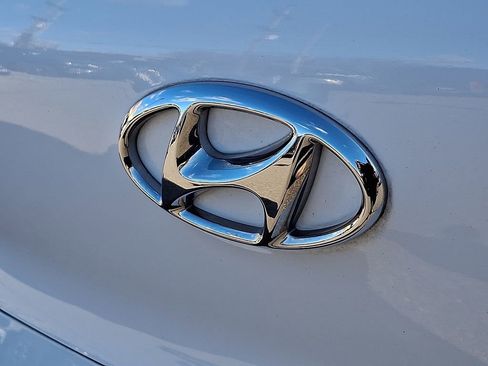 Used 2018 Hyundai Tucson SEL image 28