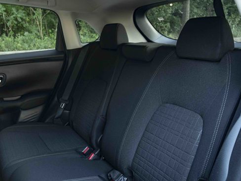 Used 2026 Honda HR-V LX image 18
