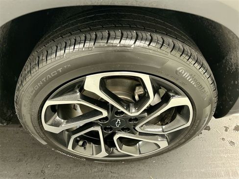 Used 2024 Chevrolet Trax RS w/ Driver Confidence Package image 8