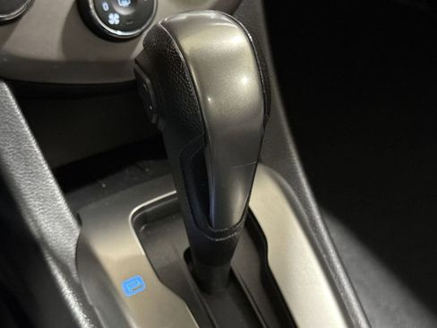 Used 2016 Chevrolet Sonic LT FWD image 17